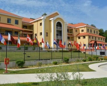 International schools in tirana