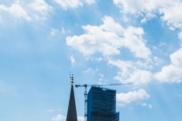 Piazza Skanderbeg, panorama del centro di Tirana, capitale dell'Albania