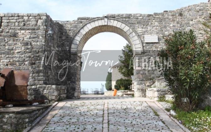 Château de Saranda lekuresi