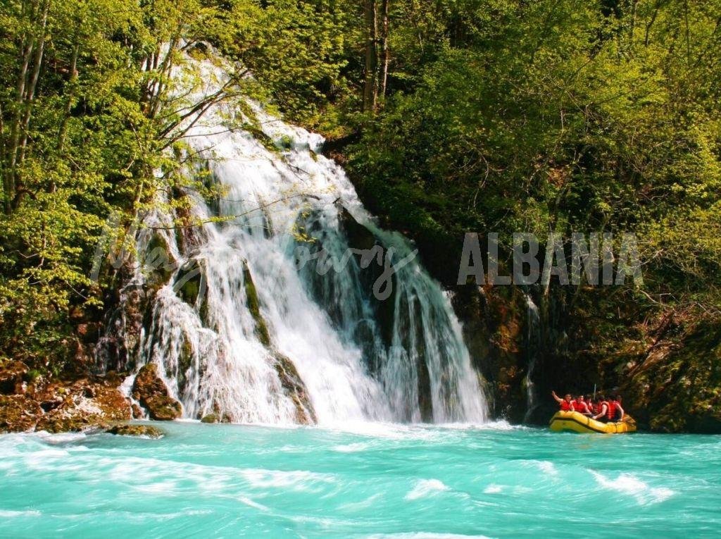 Montenegro vs Albanien Urlaub