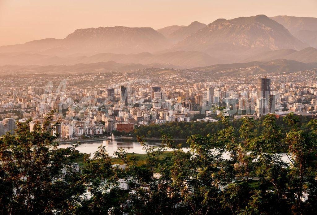 Tirana est pleine de culture, avec une pincée de vie urbaine moderne.