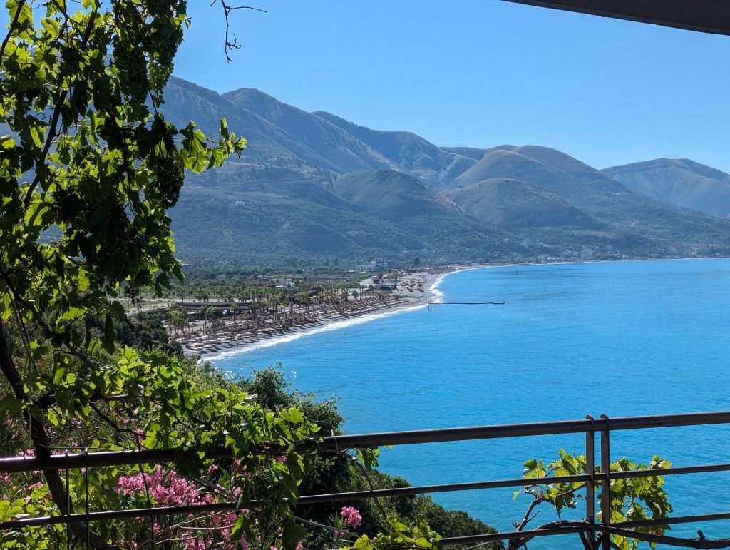 Albaniens unbekanntere Strände für 2025 24